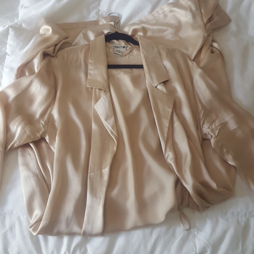 Gorgeous cream silk robe